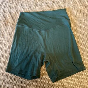 Vitality Cloud II Volley Short